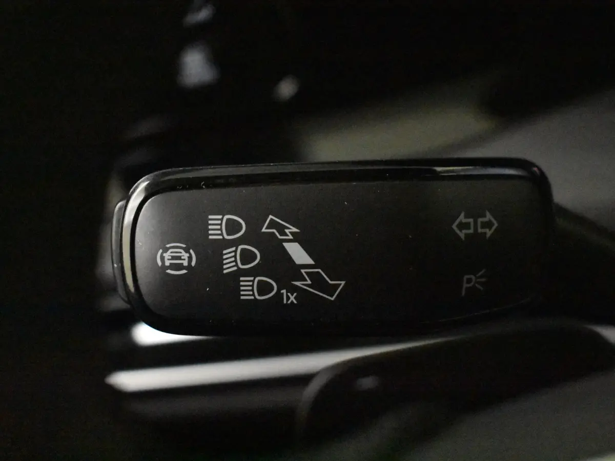 1.4 eHybrid GTE lTrekhaak Afneembaar | Stoel en Stuurverwarming l Adapt. Cr Control l Navi l Apple Car play/Android l 18" l PDC l