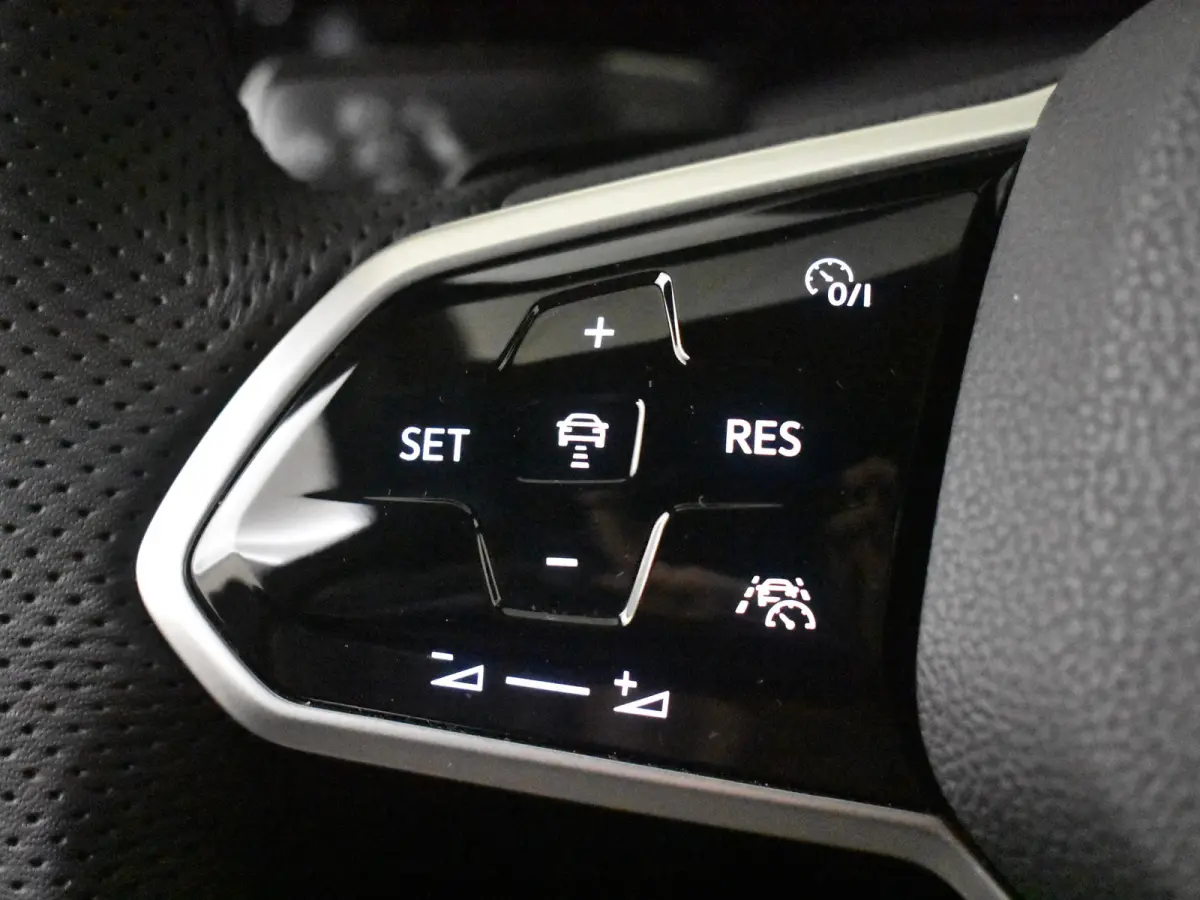 1.4 eHybrid GTE lTrekhaak Afneembaar | Stoel en Stuurverwarming l Adapt. Cr Control l Navi l Apple Car play/Android l 18" l PDC l
