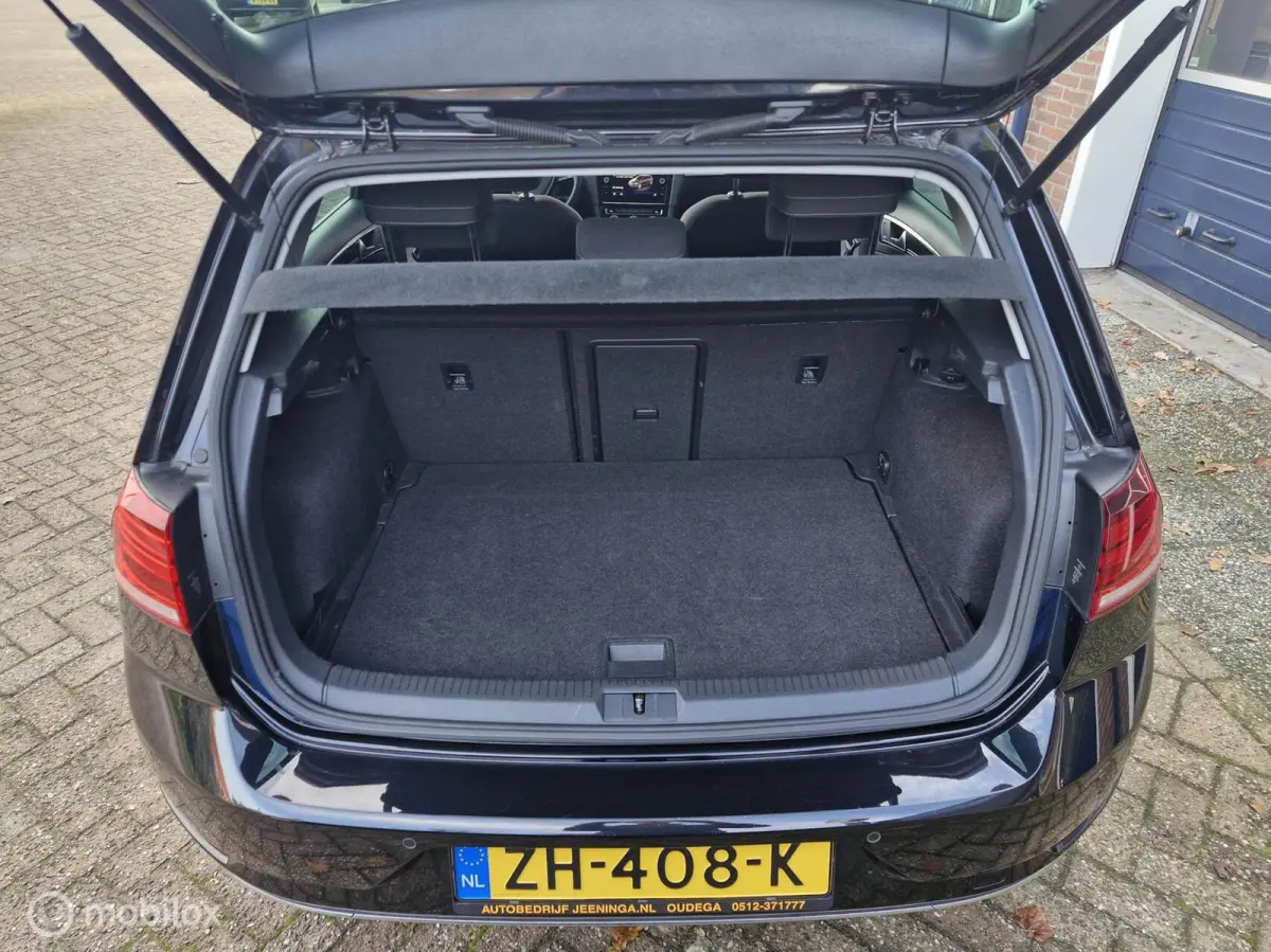 1.5 TSI Highline/ virtual cockpit.