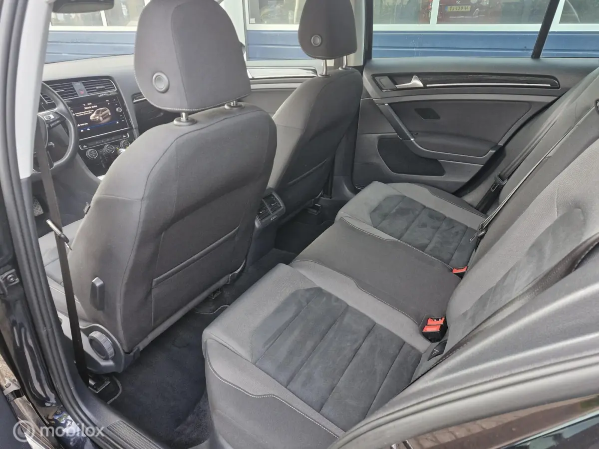 1.5 TSI Highline/ virtual cockpit.