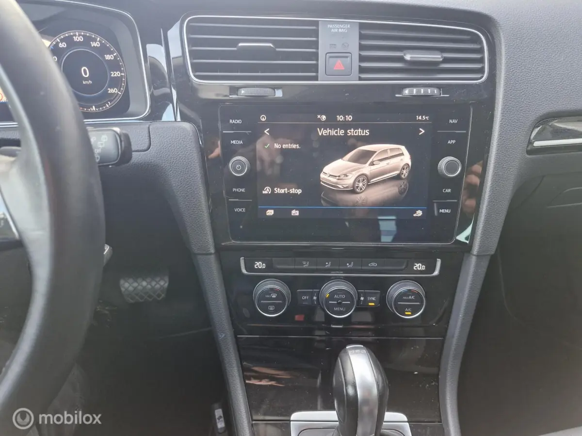 1.5 TSI Highline/ virtual cockpit.