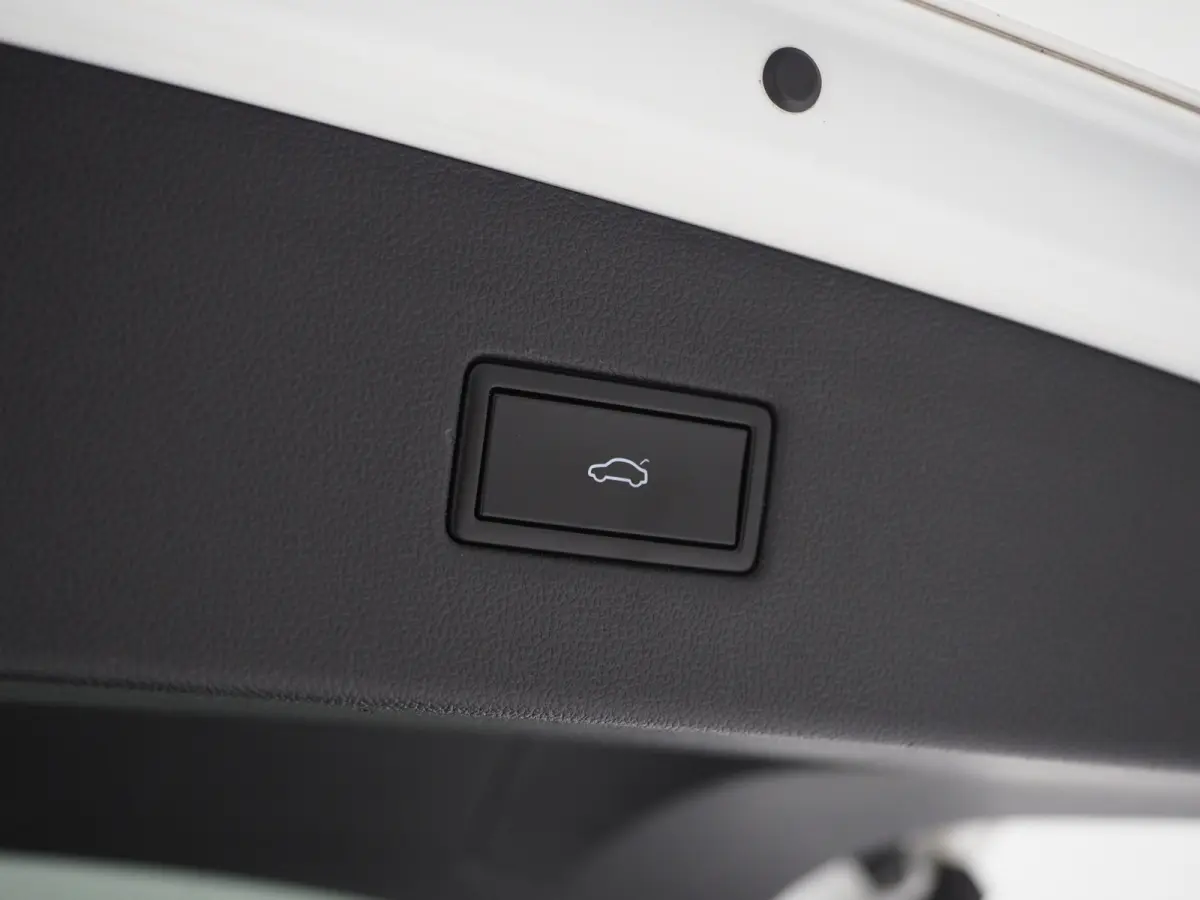 2.0 TSI 4Motion DSG | Trekhaak | Camera | Adaptive Cruise | Virtual | Stoelverwarming | Carplay