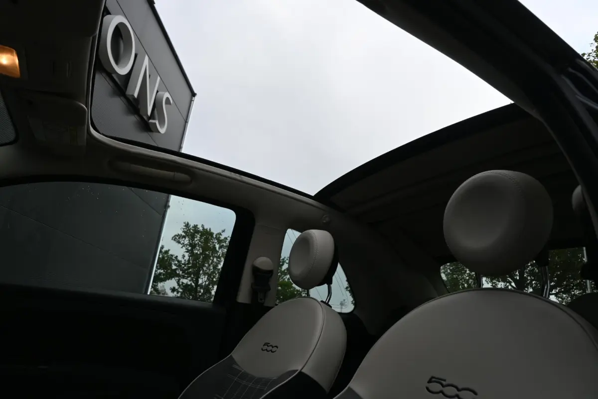 1.2 Star | PANORAMADAK | Navigatie | Bluetooth | Parkeersensoren Achter | Lichtmetalen Velgen
