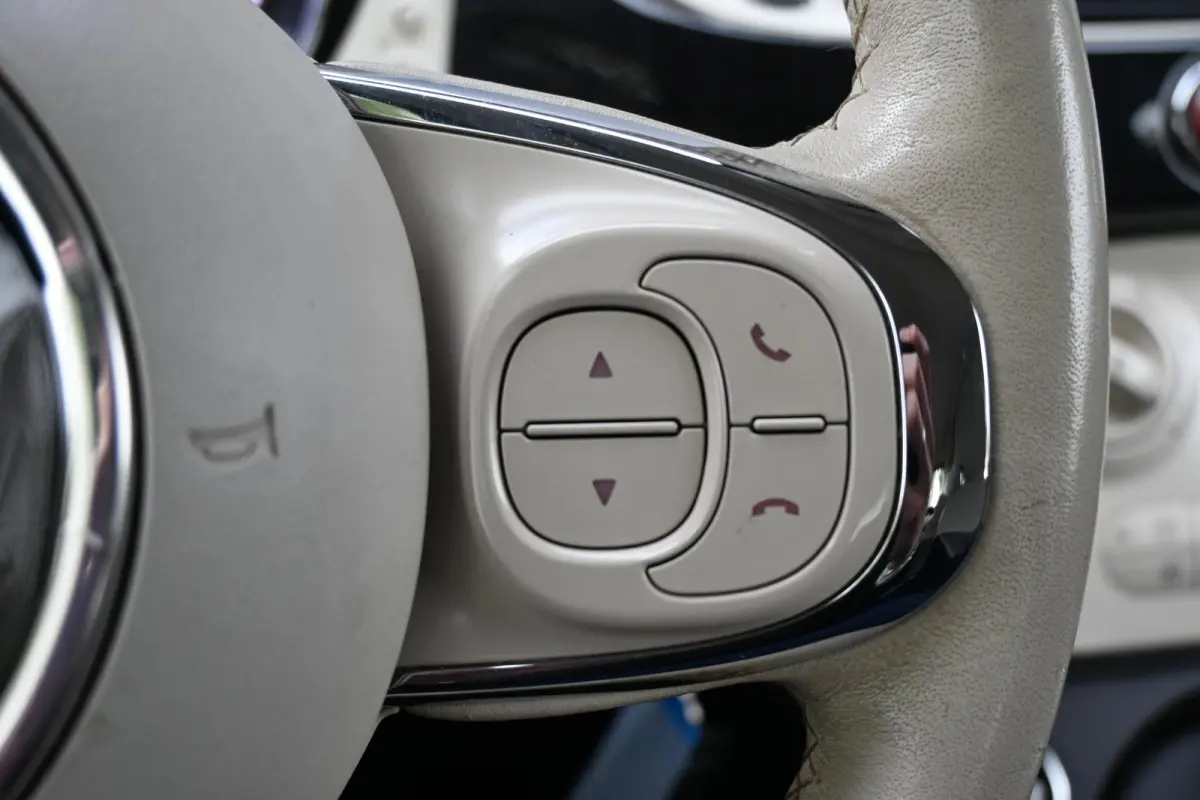 1.2 Star | PANORAMADAK | Navigatie | Bluetooth | Parkeersensoren Achter | Lichtmetalen Velgen