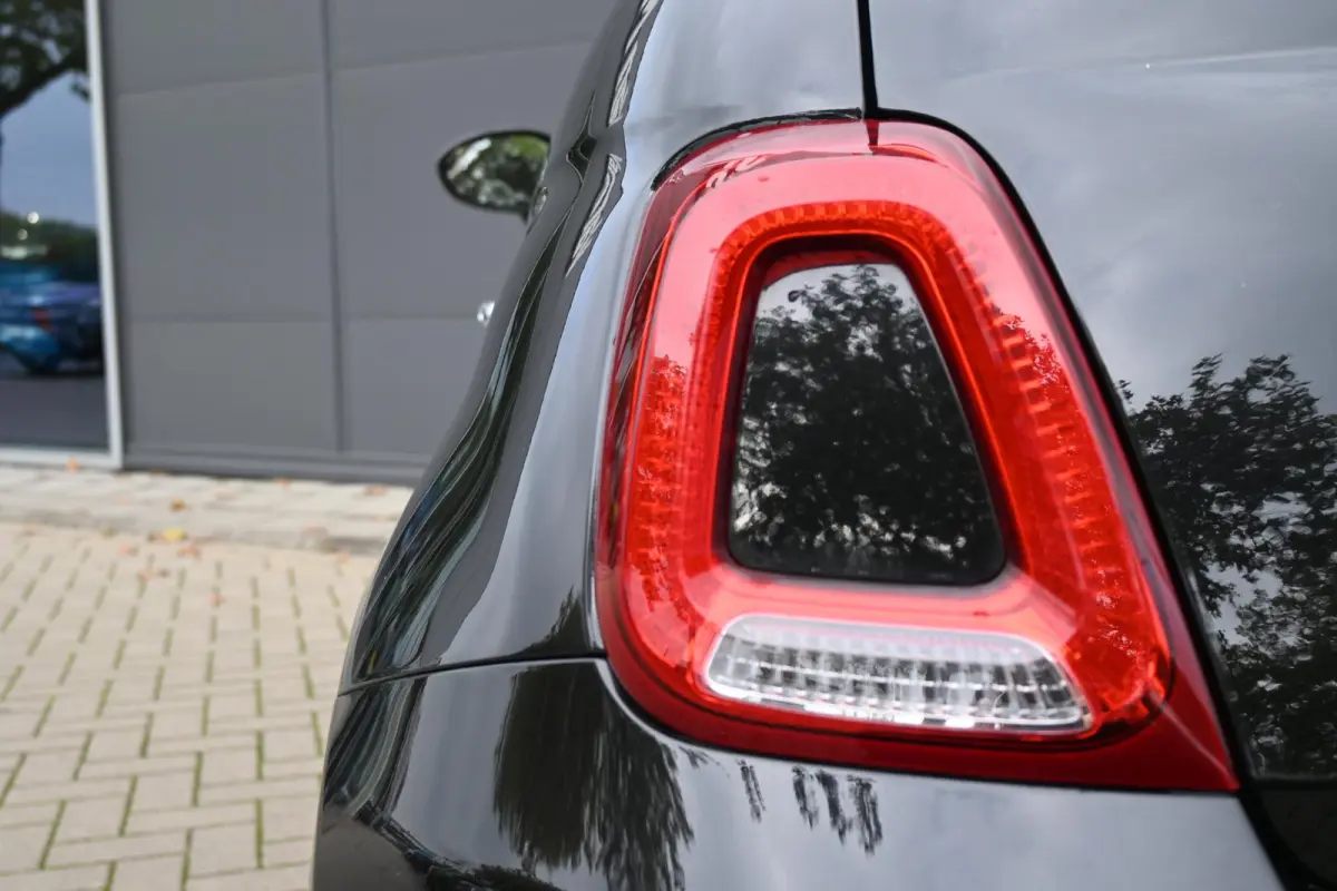 1.2 Star | PANORAMADAK | Navigatie | Bluetooth | Parkeersensoren Achter | Lichtmetalen Velgen