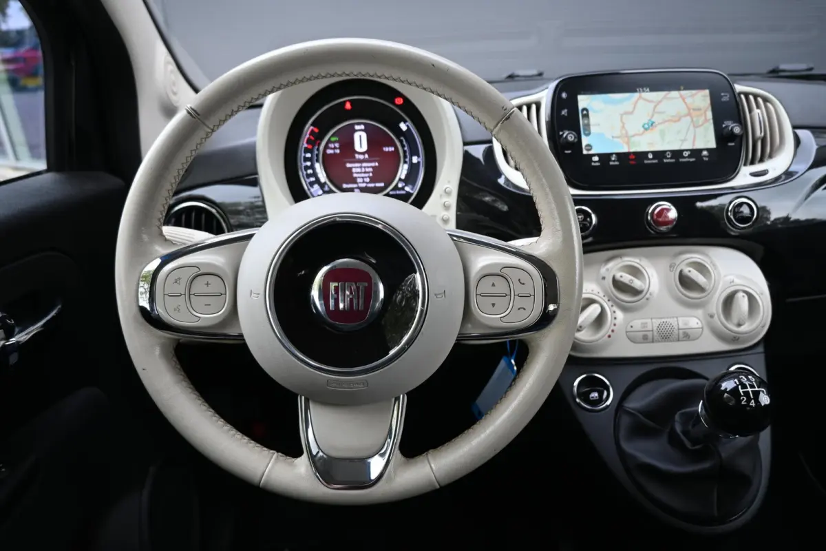 1.2 Star | PANORAMADAK | Navigatie | Bluetooth | Parkeersensoren Achter | Lichtmetalen Velgen