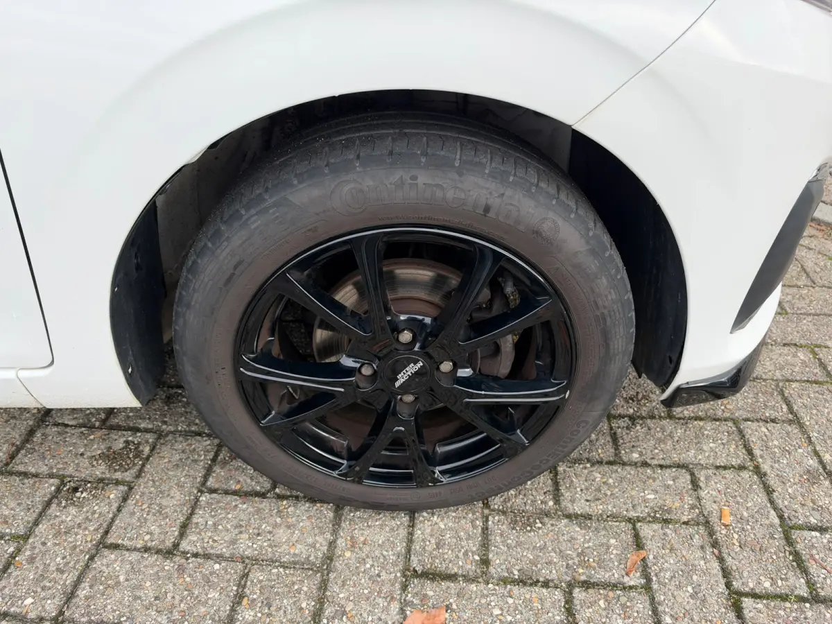 1.2 Puretech GT-Line, Navi, Camera, Keyless, NAP, APK 10-2027, NL Auto, Nieuwe Distributie