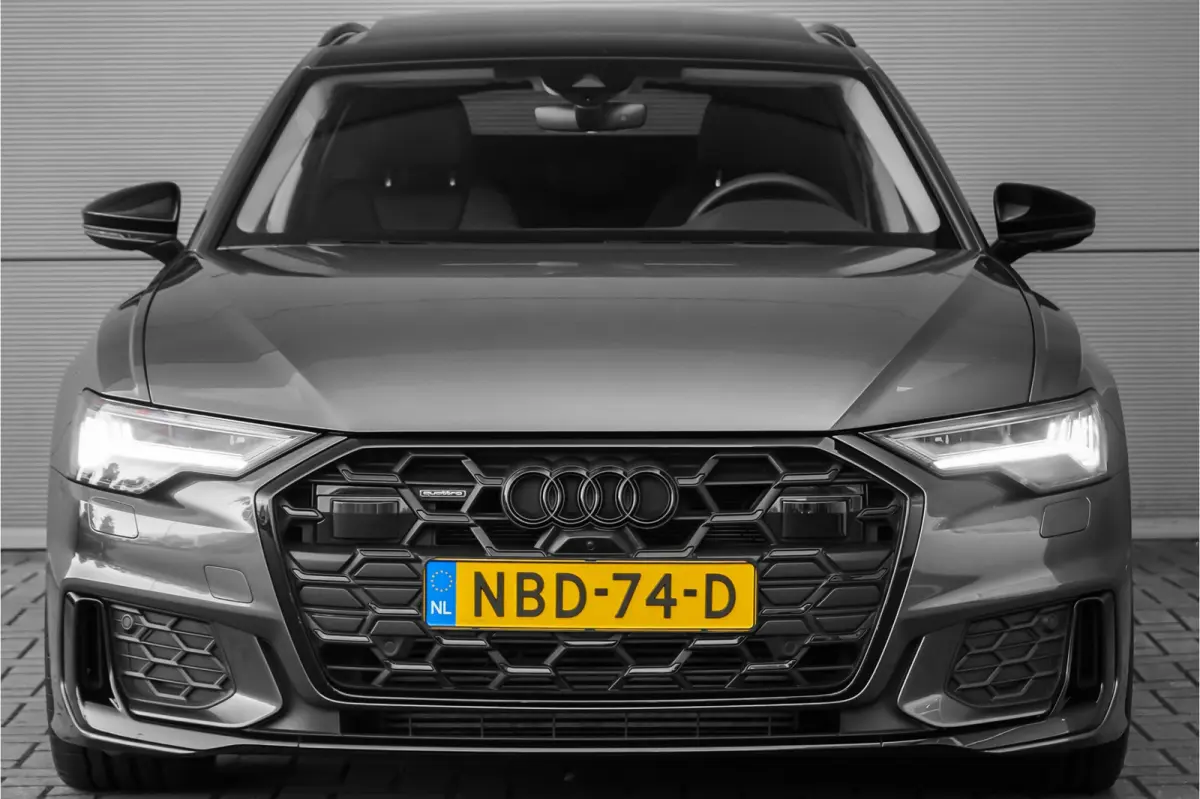 55 TFSI e Quattro S-Line Pano 360° B&O Matrix ACC Elek Trekhaak 21"