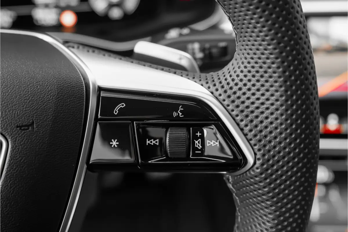 55 TFSI e Quattro S-Line Pano 360° B&O Matrix ACC Elek Trekhaak 21"