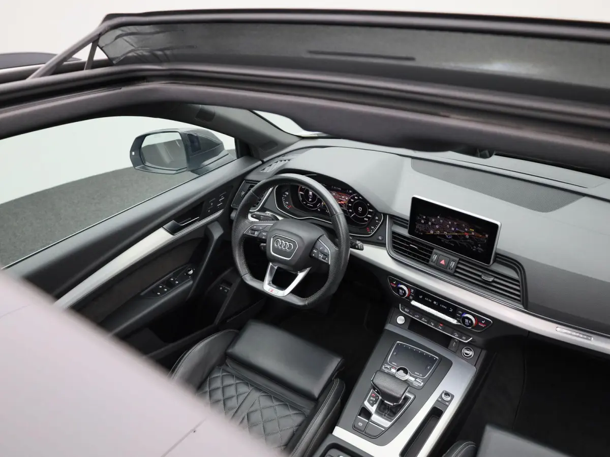 55 TFSI e quattro Competition | S- Line | Panoramadak | Bang & Olufsen | Luchtvering | Memory Seats | 360 Camera | Virtual Cockpit | Stoelverwarming | Afgevlakt Sportstuur | DAB |  Lichtmeta