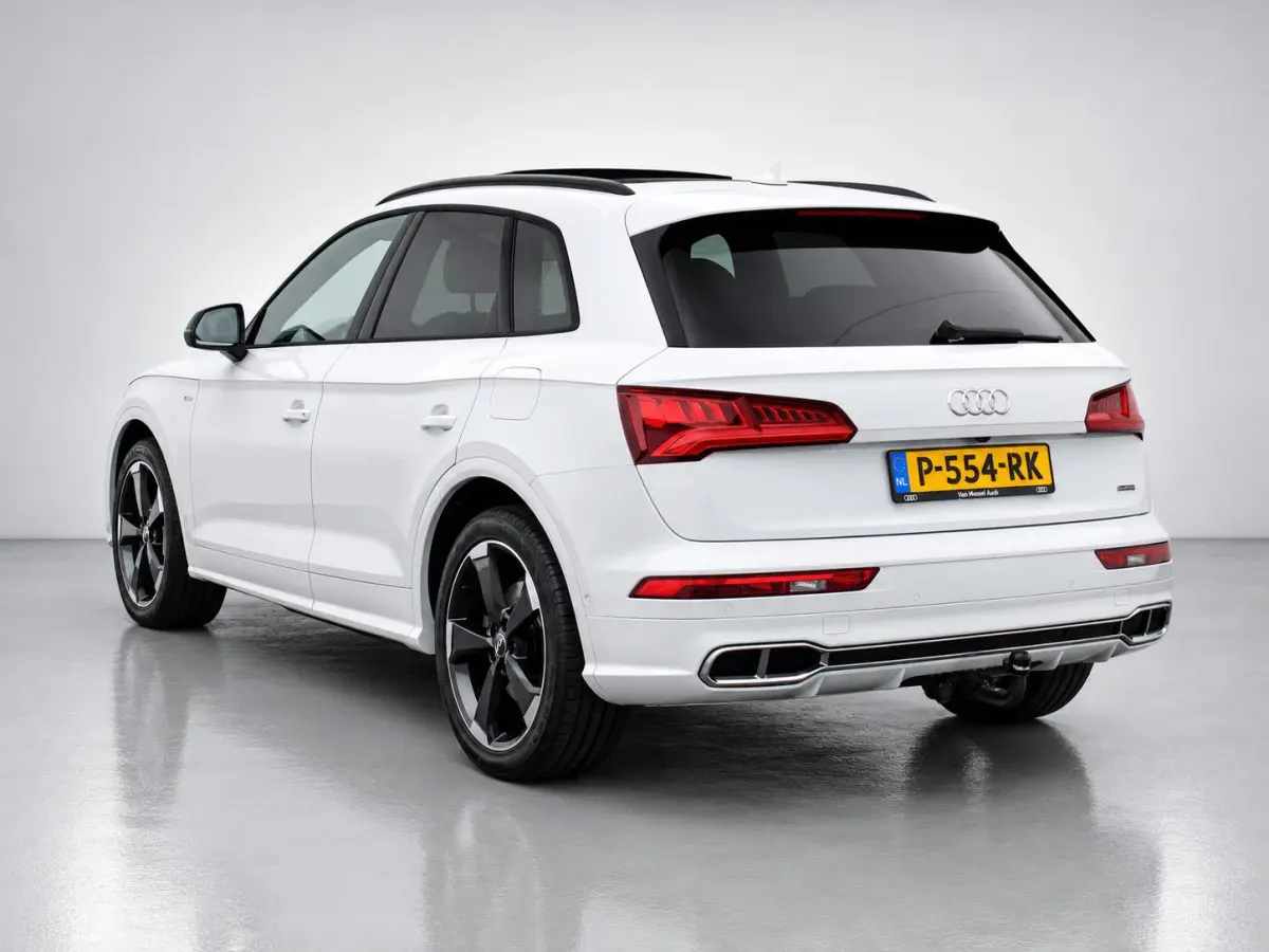 55 TFSI e quattro Competition | S- Line | Panoramadak | Bang & Olufsen | Luchtvering | Memory Seats | 360 Camera | Virtual Cockpit | Stoelverwarming | Afgevlakt Sportstuur | DAB |  Lichtmeta