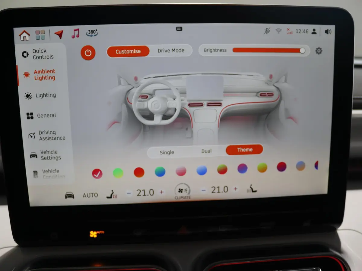 Premium 66 kWh | Warmtepomp | 22 KW laden | Panoramadak | Head-Up Display | Drive Pilot |