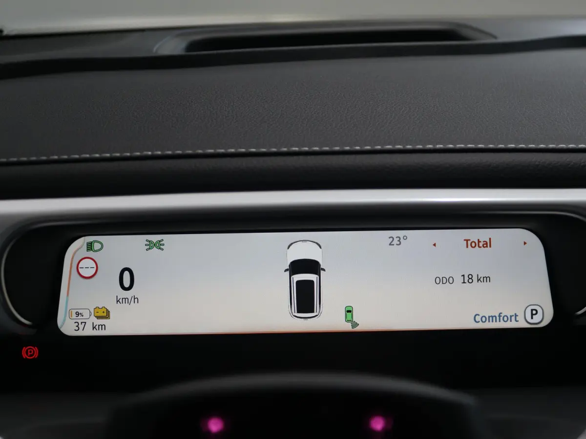 Premium 66 kWh | Warmtepomp | 22 KW laden | Panoramadak | Head-Up Display | Drive Pilot |