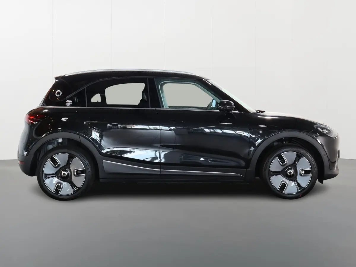 Premium 66 kWh | Warmtepomp | 22 KW laden | Panoramadak | Head-Up Display | Drive Pilot |