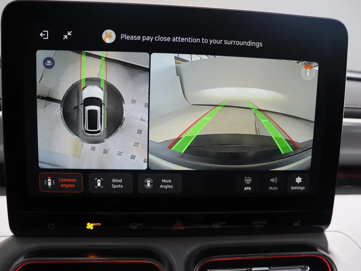 Premium 66 kWh | Warmtepomp | 22 KW laden | Panoramadak | Head-Up Display | Drive Pilot |