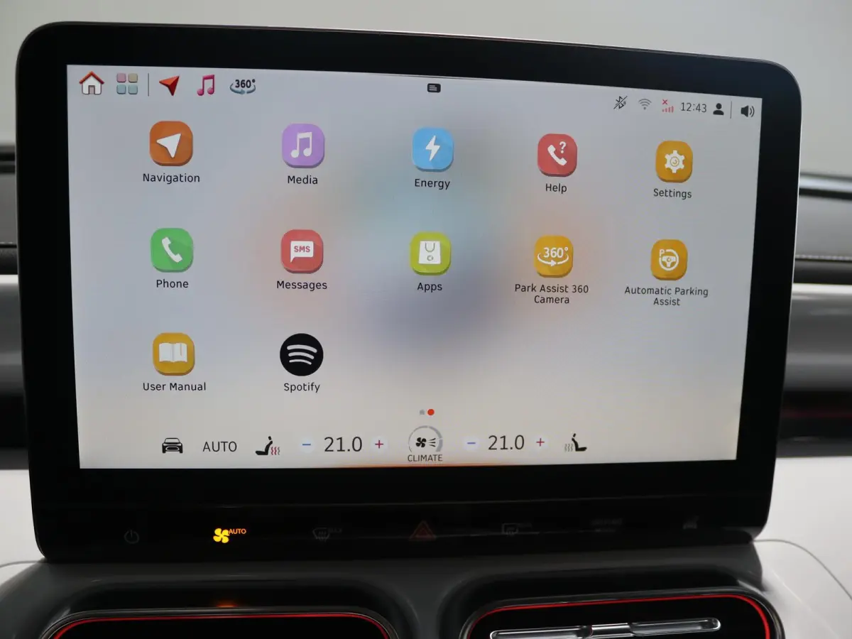 Premium 66 kWh | Warmtepomp | 22 KW laden | Panoramadak | Head-Up Display | Drive Pilot |