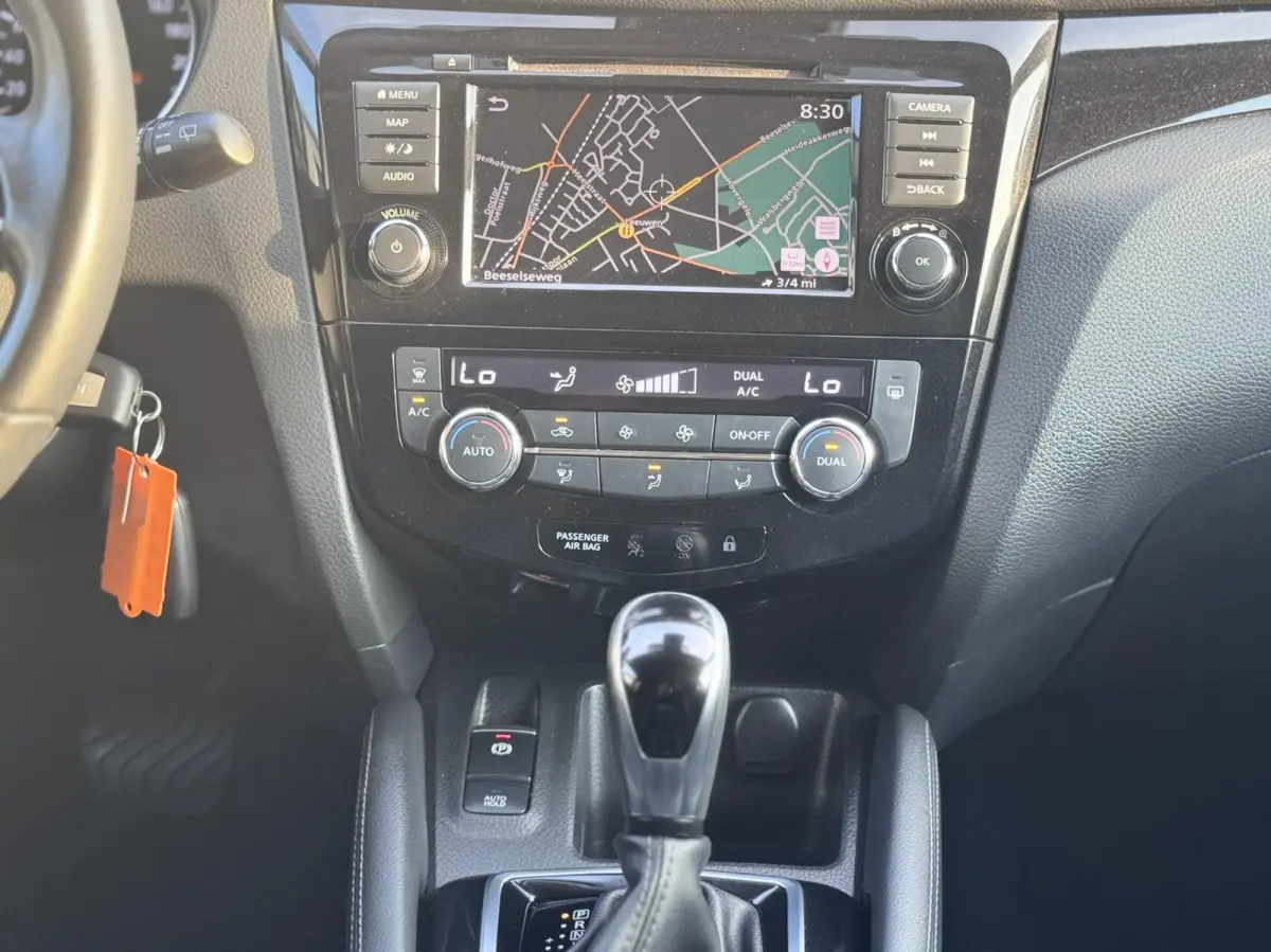 1.3 DIG-T N-Connecta Navi/ Camera/ Automaat