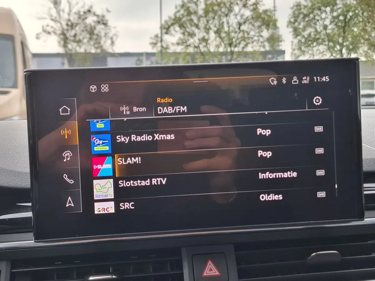35 TFSI S-line edition Competition | Navigatie/Android/Apple Carplay | LM Velgen | Elektrisch Glazen Panoramadak | Voorstoelen Verwarmd | Achteruitrijcamera | Cruise Control | Airco |