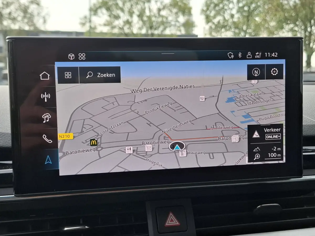 35 TFSI S-line edition Competition | Navigatie/Android/Apple Carplay | LM Velgen | Elektrisch Glazen Panoramadak | Voorstoelen Verwarmd | Achteruitrijcamera | Cruise Control | Airco |