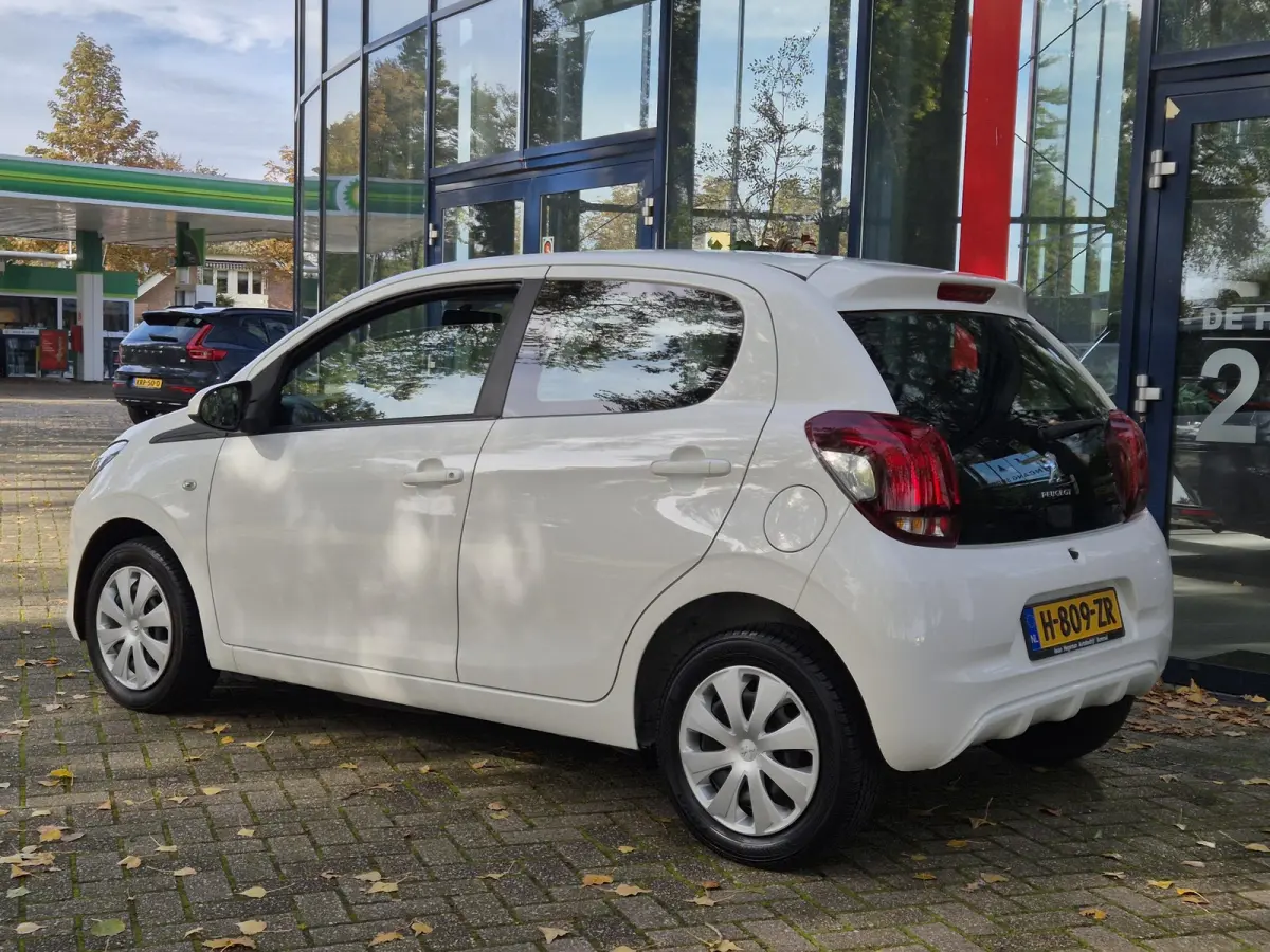 1.0 e-VTi Active | Airconditioning | Centr. vergr. op afstand | Electr. ramen voor | Stuurbekrachtiging