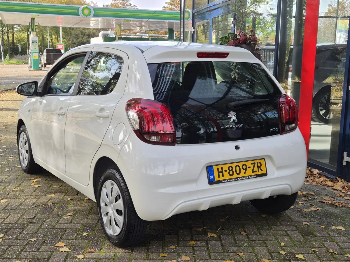 1.0 e-VTi Active | Airconditioning | Centr. vergr. op afstand | Electr. ramen voor | Stuurbekrachtiging