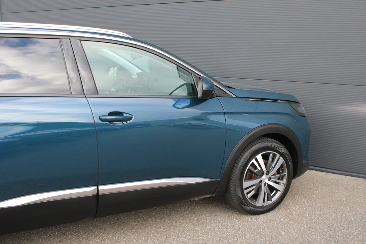 1.2 PureTech 130pk EAT8 Blue Lease Allure | Automaat | Navigatie | Camera | NL auto | 7 Persoons | All season | Nieuw model |