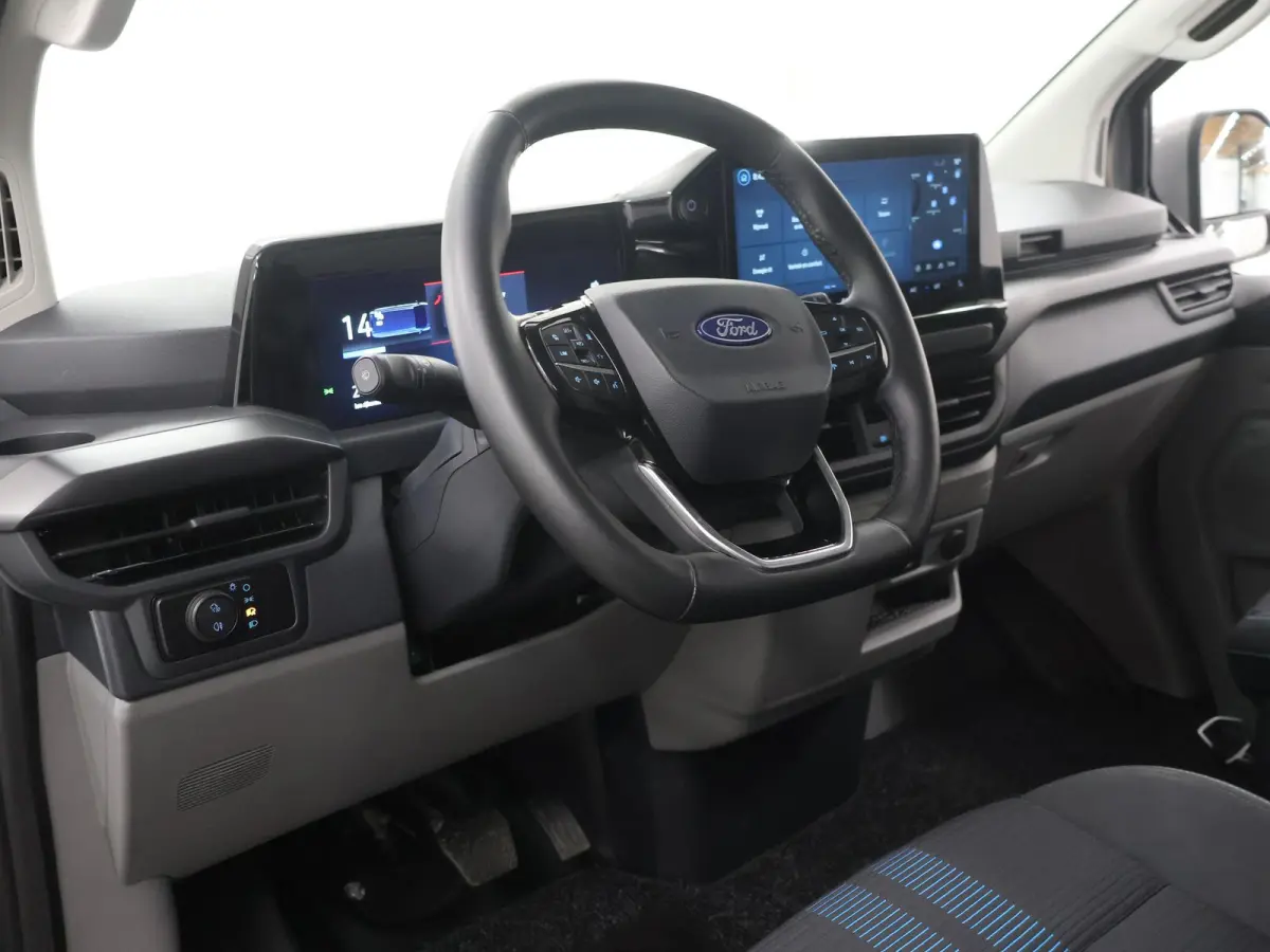 320 | L2 H1 | SPORT | 2-ZITS | LED KOPLAMPEN | ADAPTIVE CRUISE CONTROL | NAVIGATIE | ACHTERUITRIJCAMERA | STOELVERWARMING | STUURWIELVERWARMING | CLIMATE CONTROL | BOM VOL IN OPTIES