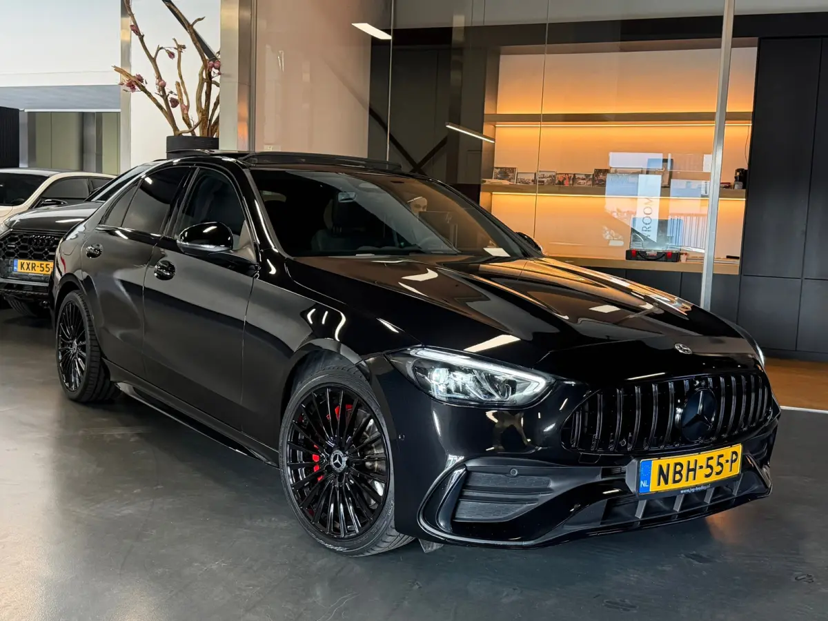 300 e AMG Night Panorama Memory 360Cam 63Pack