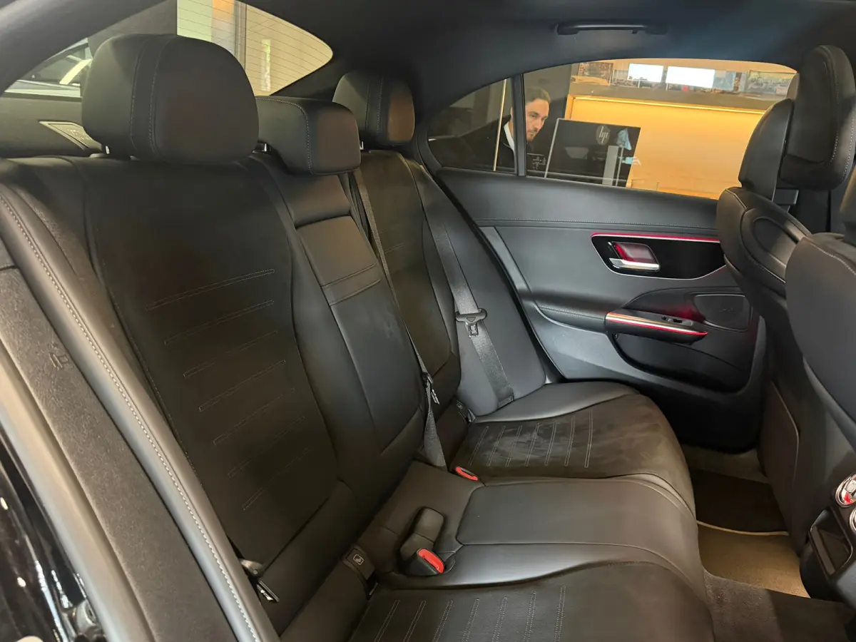 300 e AMG Night Panorama Memory 360Cam 63Pack