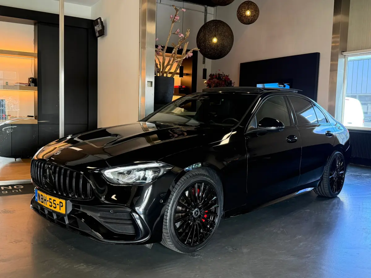 300 e AMG Night Panorama Memory 360Cam 63Pack