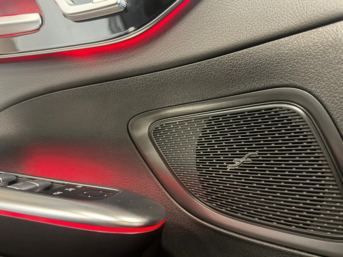 300 e AMG Night Panorama Memory 360Cam 63Pack