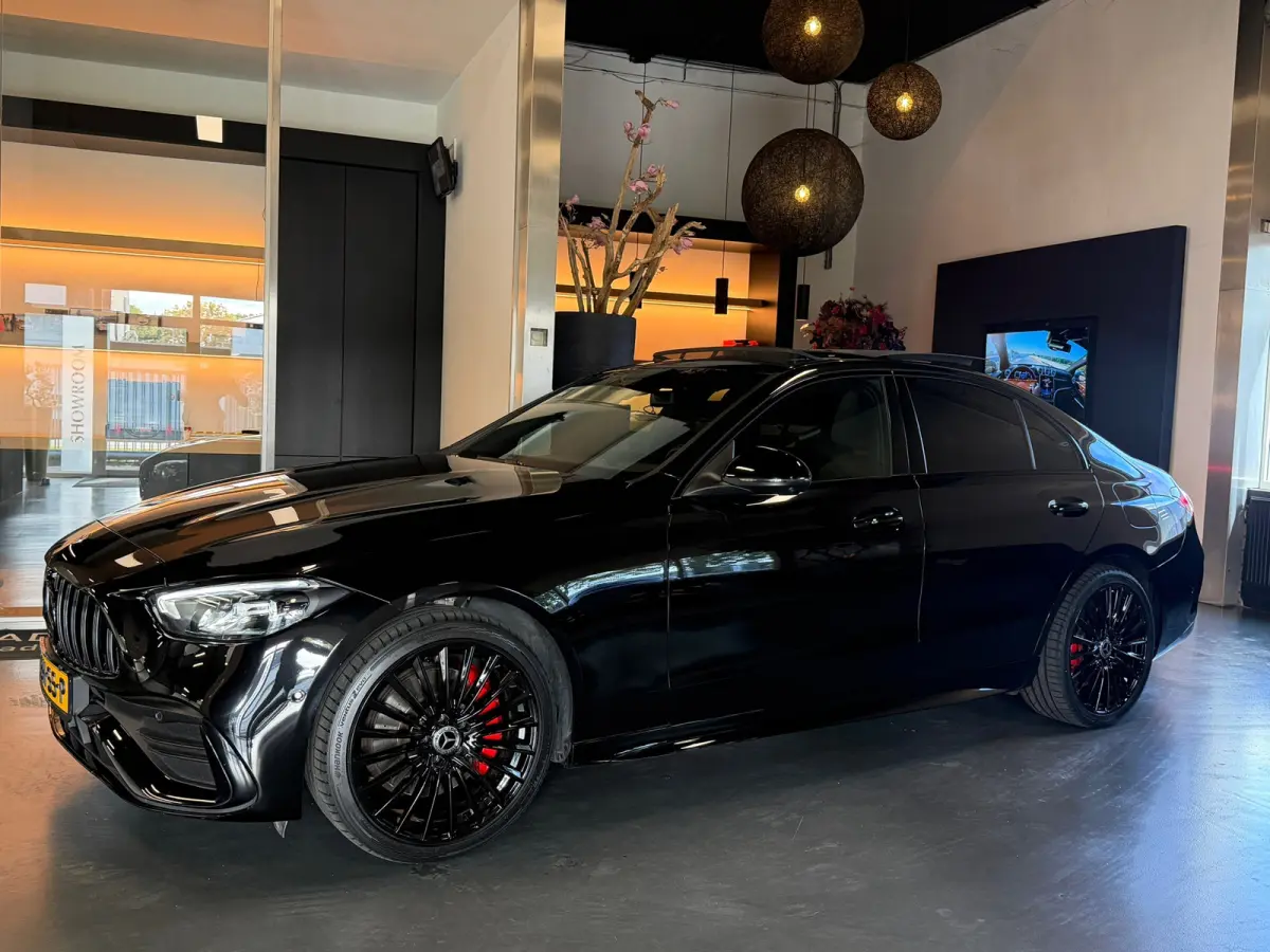 300 e AMG Night Panorama Memory 360Cam 63Pack