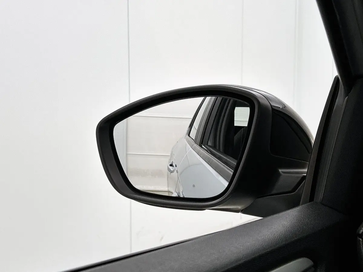 1.2 Edition | Apple Carplay/Android Auto | Licht & Regen Sensoren | Lichtmetalen Velgen