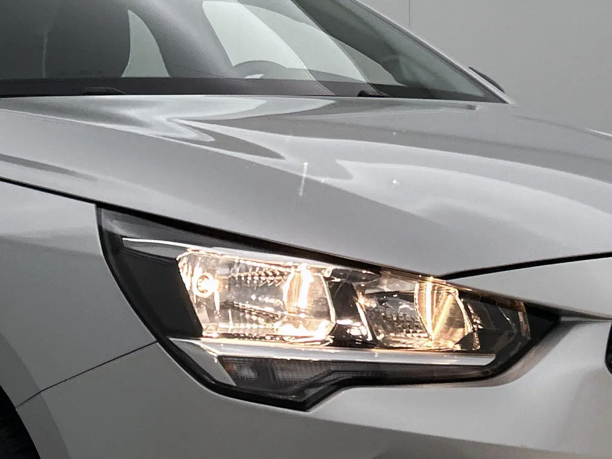 1.2 Edition | Apple Carplay/Android Auto | Licht & Regen Sensoren | Lichtmetalen Velgen