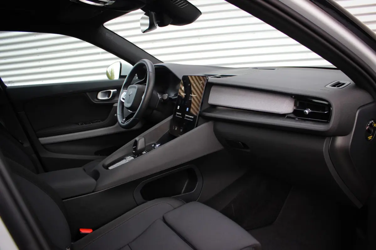 Long Range Single Motor 78 kWh // 96% SoH | Pilot Pack | Plus Pack | Panoramadak | Trekhaak | Harman Kardon | 360 camera | Memory