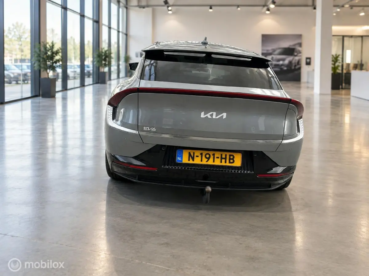 Plus 77.4 kWh | SOH 98% | Trekhaak | Leder | Stoelkoeling | Stoel- & Stuurverwarming