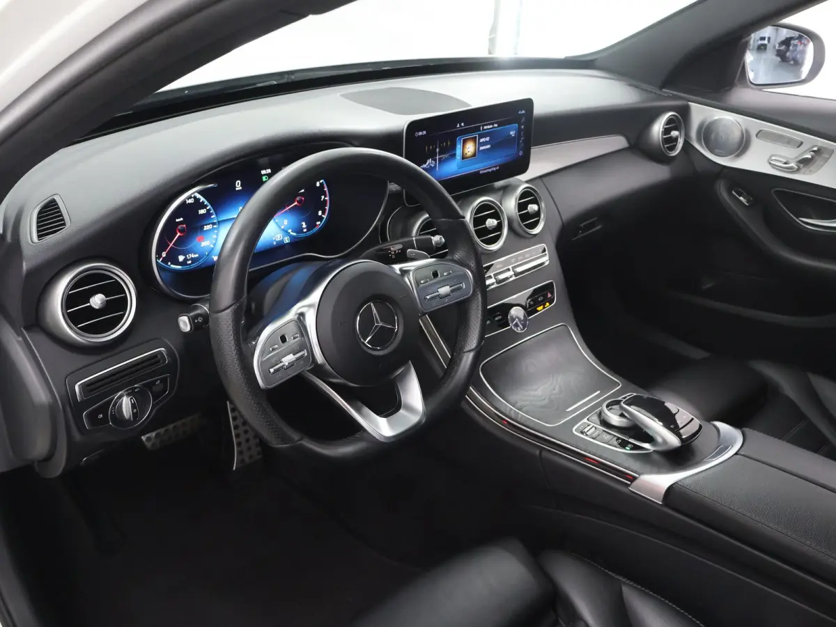 300 Premium Plus Pack | AMG |Night | Panoramadak | Burmester | Memory | Widescreen | Sfeerverlichting |