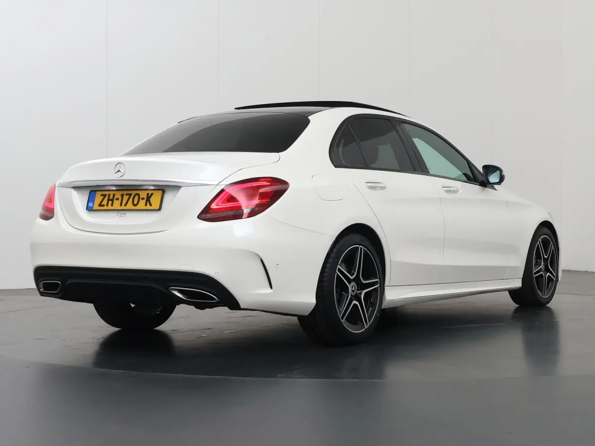 300 Premium Plus Pack | AMG |Night | Panoramadak | Burmester | Memory | Widescreen | Sfeerverlichting |