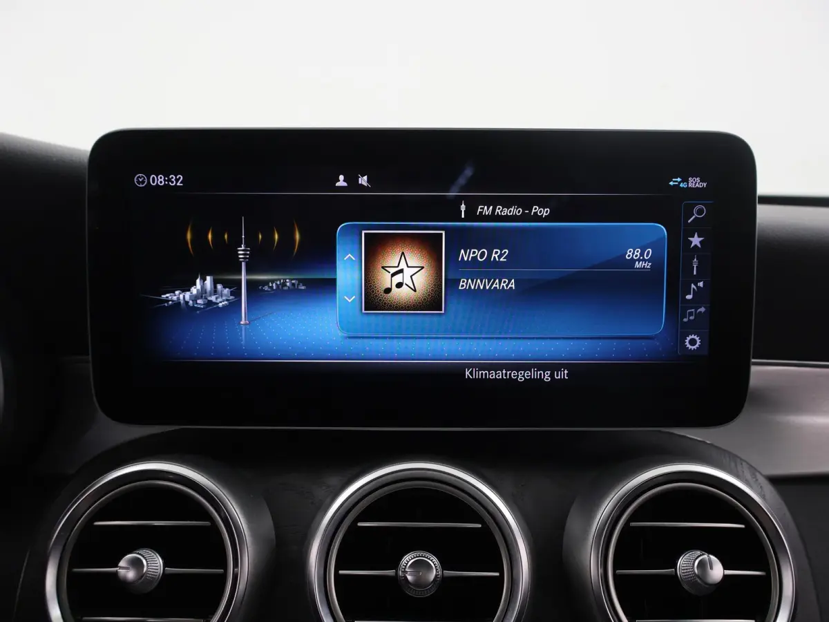 300 Premium Plus Pack | AMG |Night | Panoramadak | Burmester | Memory | Widescreen | Sfeerverlichting |
