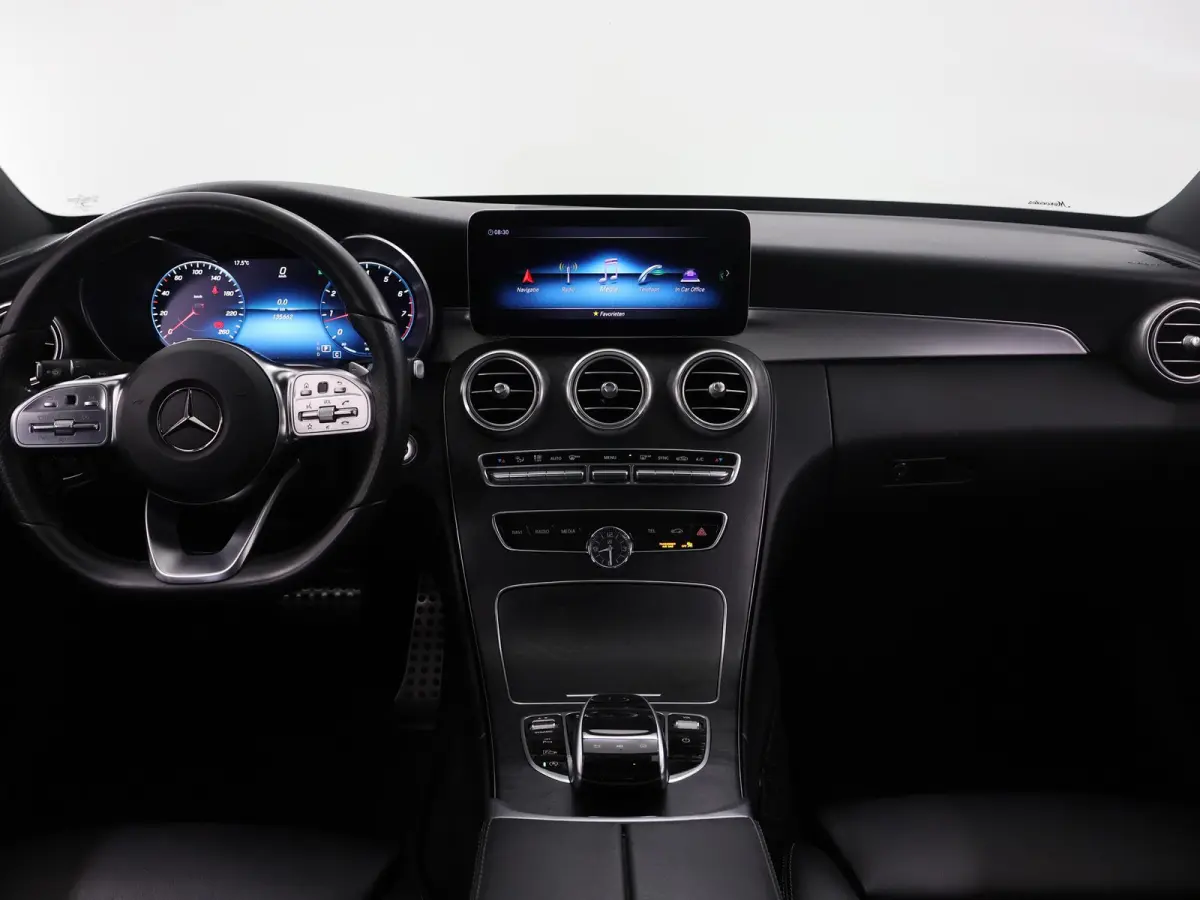 300 Premium Plus Pack | AMG |Night | Panoramadak | Burmester | Memory | Widescreen | Sfeerverlichting |