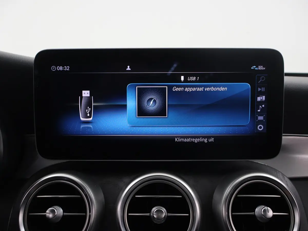 300 Premium Plus Pack | AMG |Night | Panoramadak | Burmester | Memory | Widescreen | Sfeerverlichting |