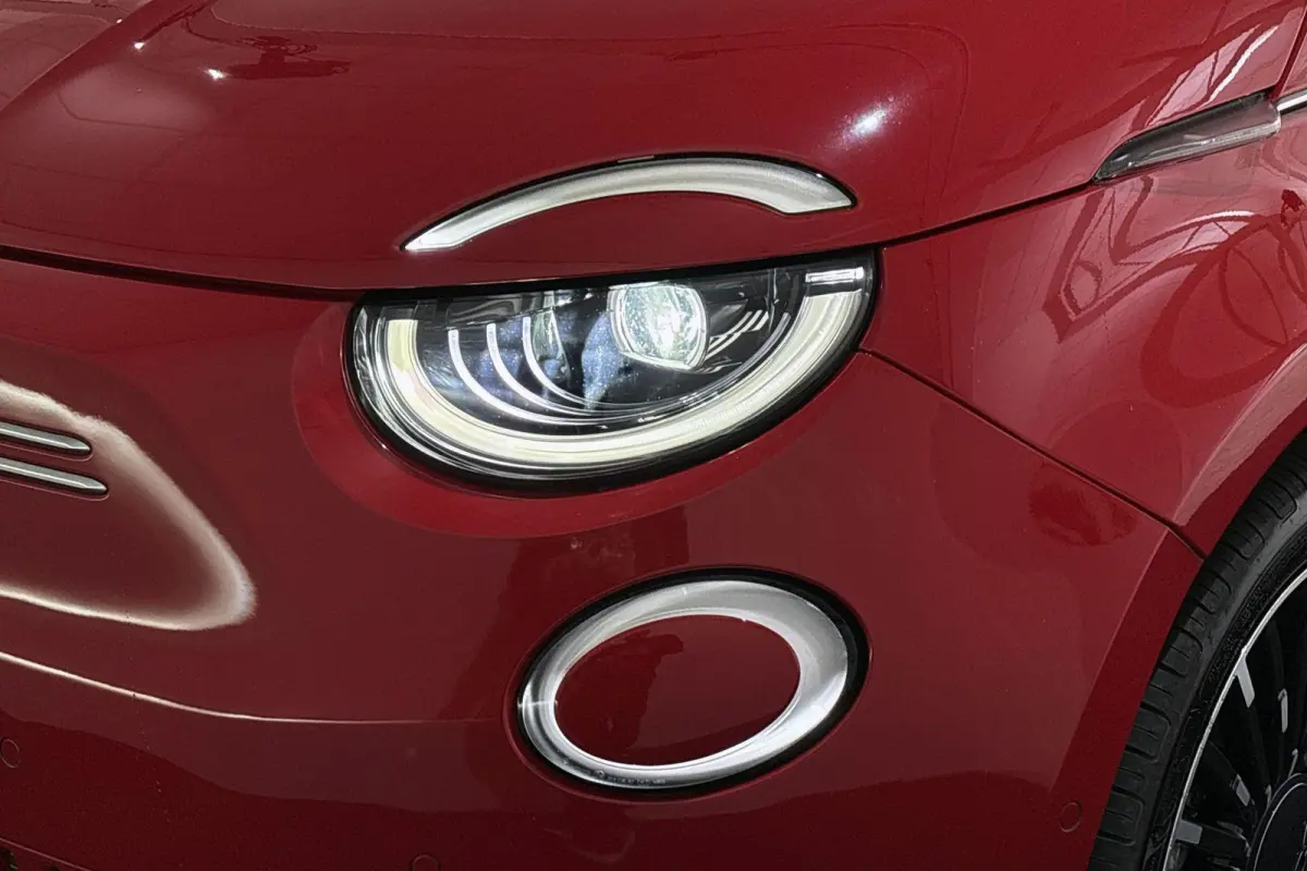 La Prima 42 kWh Cabrio Leder Stoelverwarming Camera JBL Keyless
