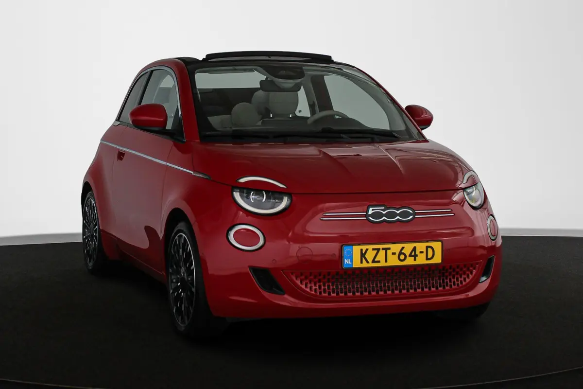 La Prima 42 kWh Cabrio Leder Stoelverwarming Camera JBL Keyless