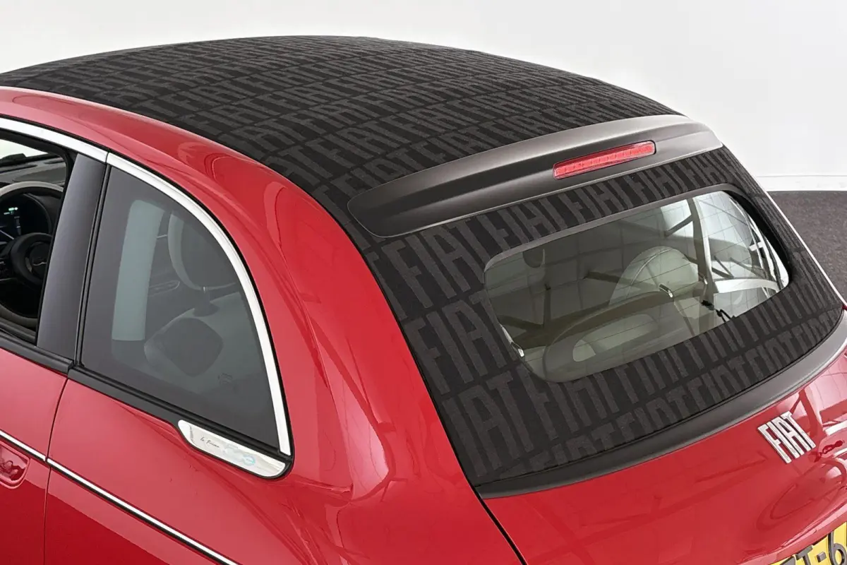 La Prima 42 kWh Cabrio Leder Stoelverwarming Camera JBL Keyless