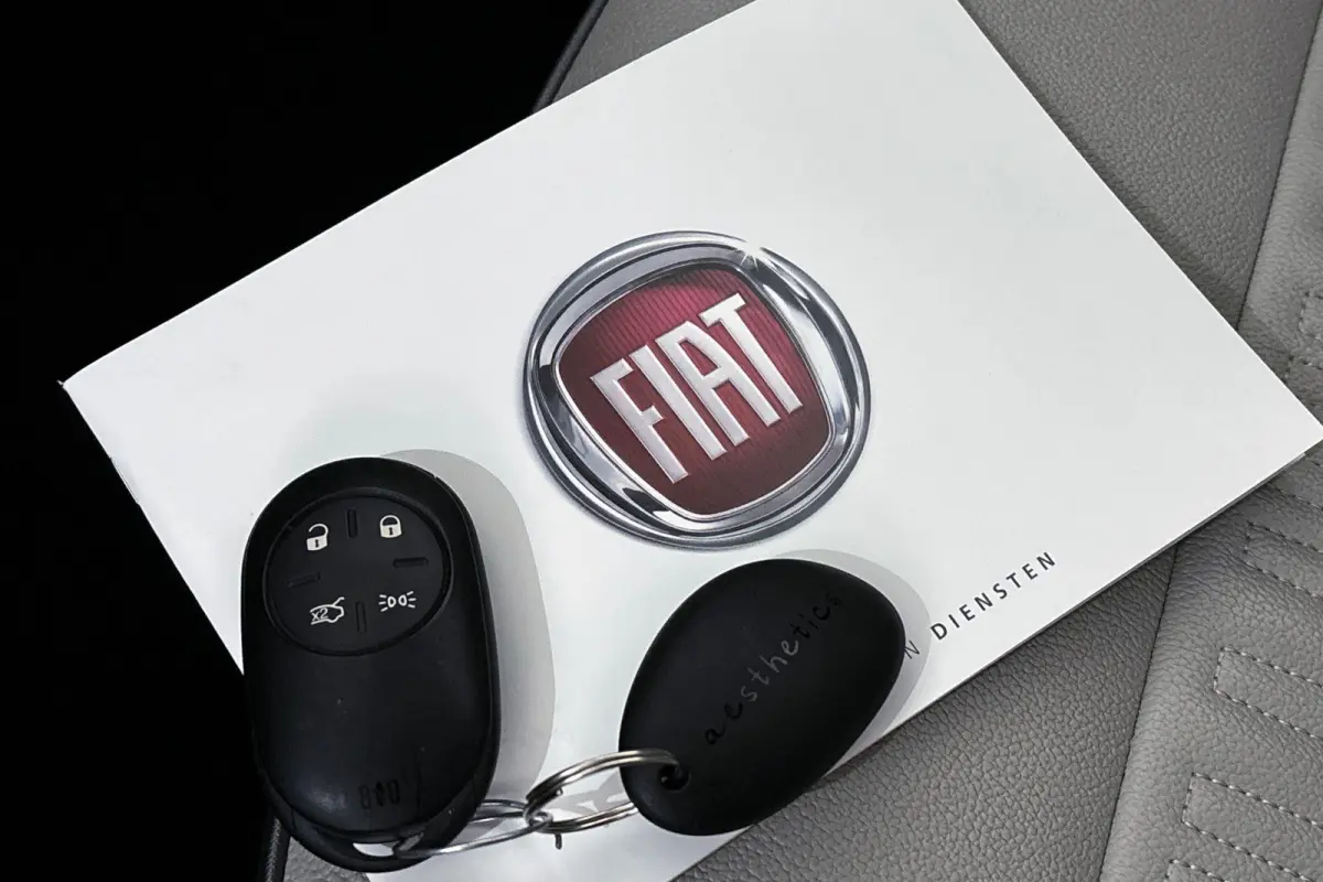 La Prima 42 kWh Cabrio Leder Stoelverwarming Camera JBL Keyless