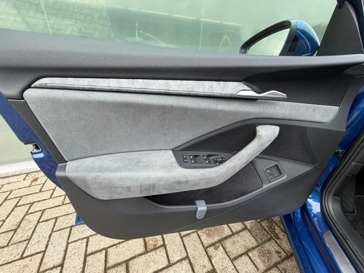 1.5 TSI PHEV BNS Head-up display/Pano/Trekhaak