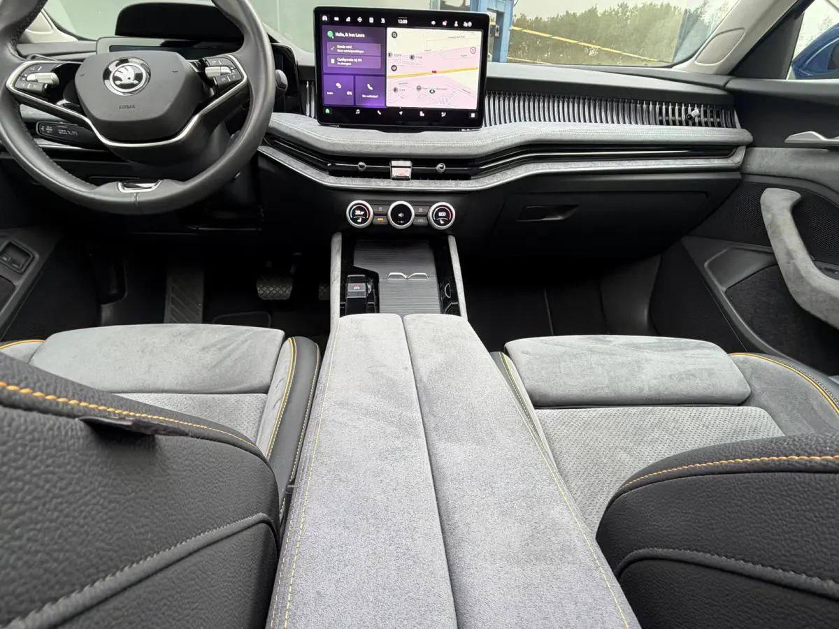 1.5 TSI PHEV BNS Head-up display/Pano/Trekhaak