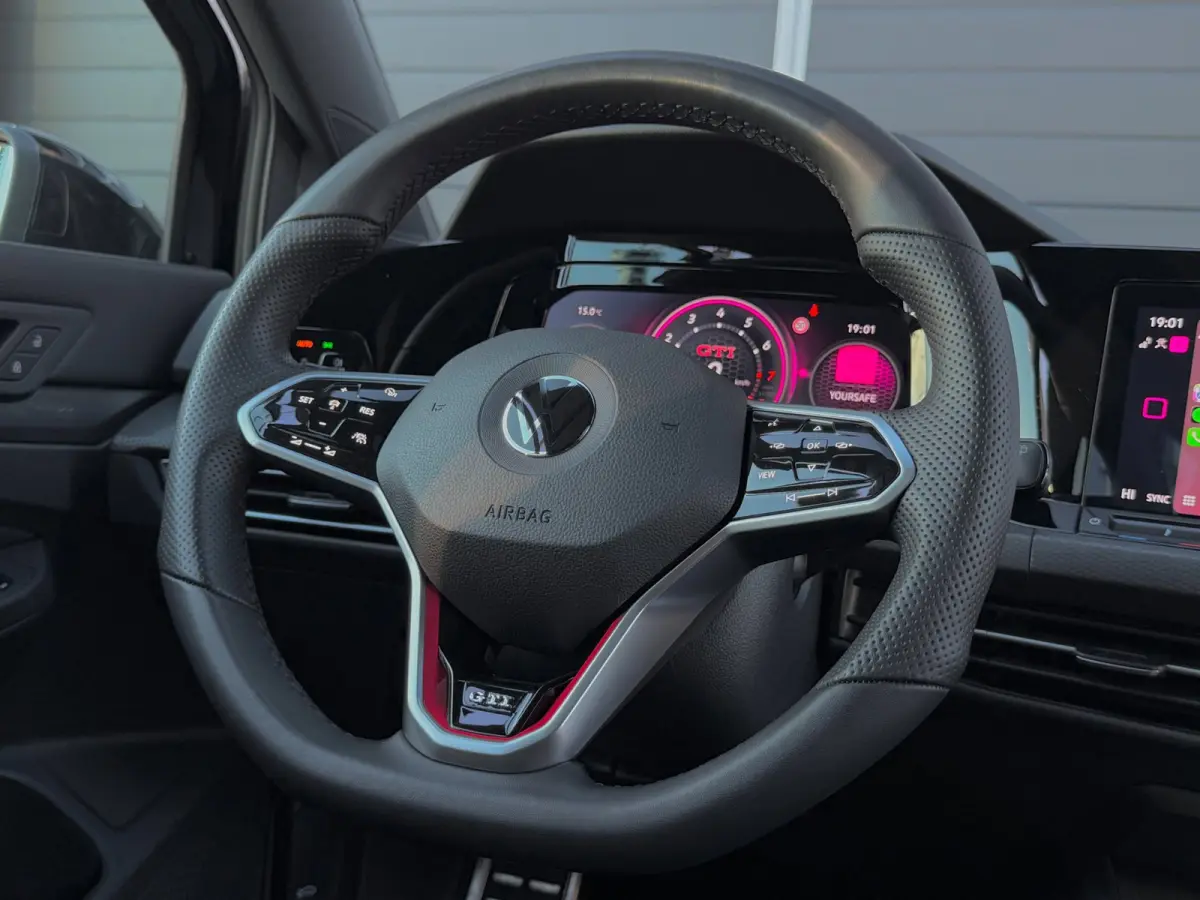 2.0 TSI GTI / JD Engineering / Pano / NAP / Ambiance / Dodehoek / Camera / Carplay / IQ Lights / Garantie / ACC /