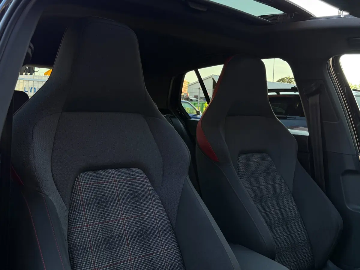 2.0 TSI GTI / JD Engineering / Pano / NAP / Ambiance / Dodehoek / Camera / Carplay / IQ Lights / Garantie / ACC /