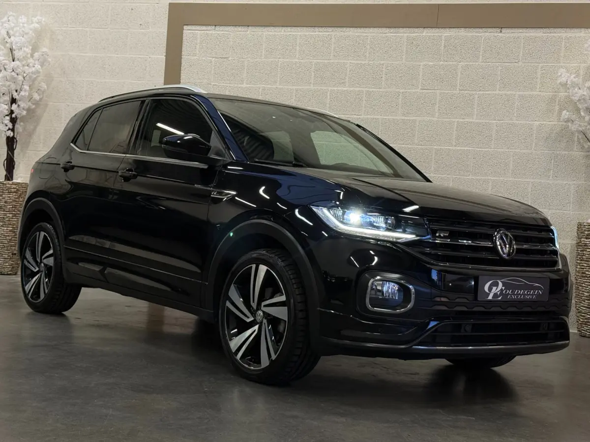 1.0 TSI Style Business R / 3x R-LINE / Carplay / Dodehoek / Camera / Led / Keyless / ACC / Lane Assist /